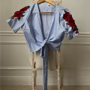 Blue White Striped Embroidered Crop Top size M